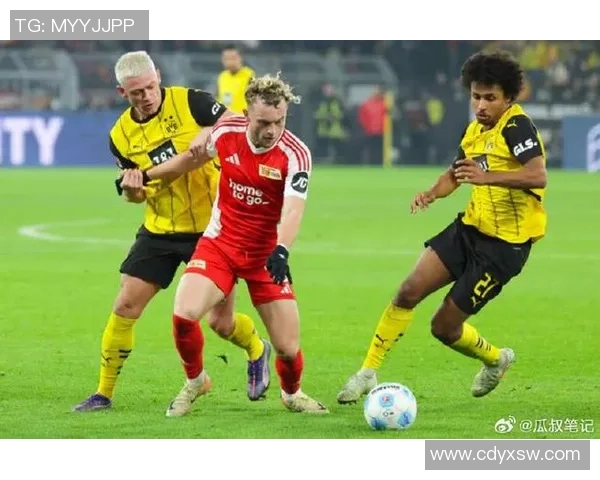 英超焦点战：利物浦对阵切尔西，曼联出战热刺，赛程紧张刺激